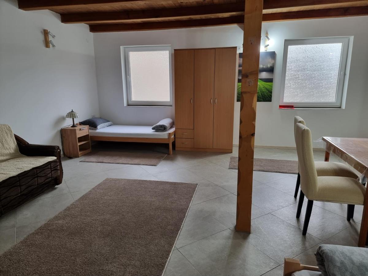 Sobe Ava Apartment Палич Екстериор снимка